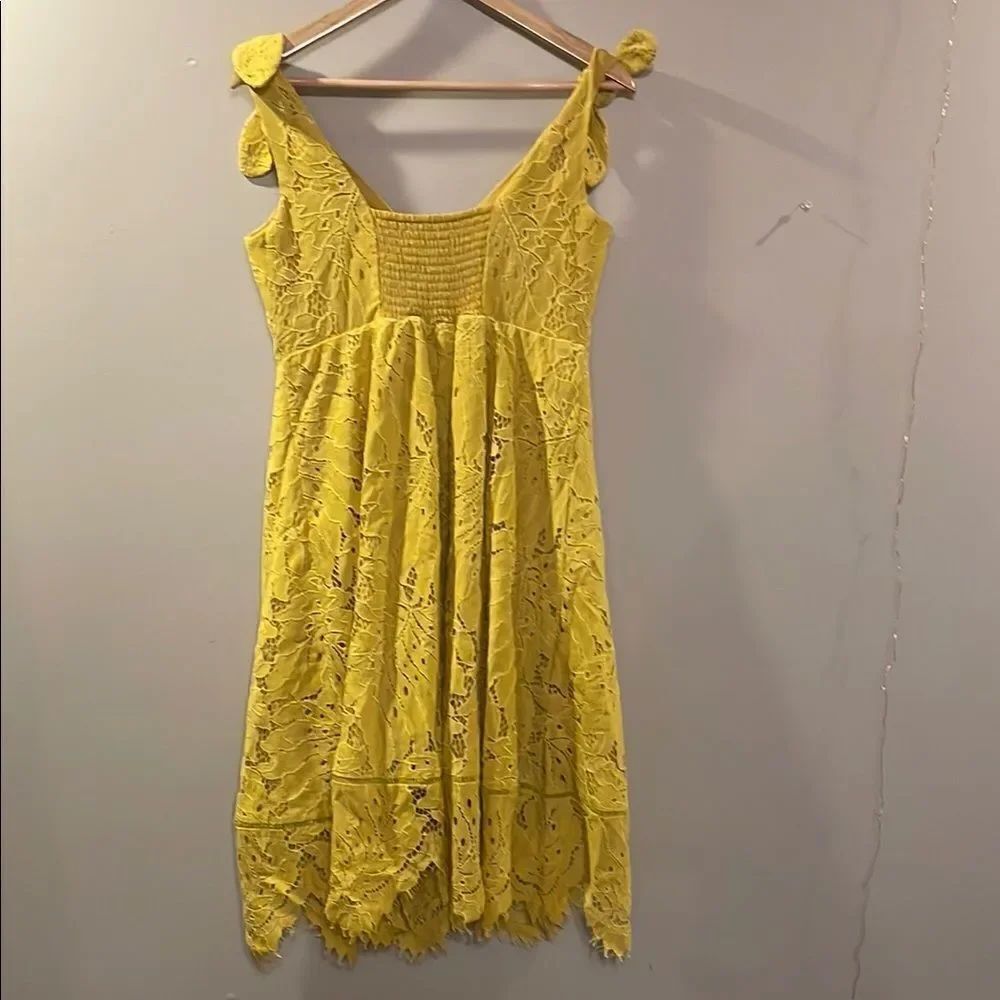 Elegant Maternity Yellow Lace Dress - Picture 6 of 10